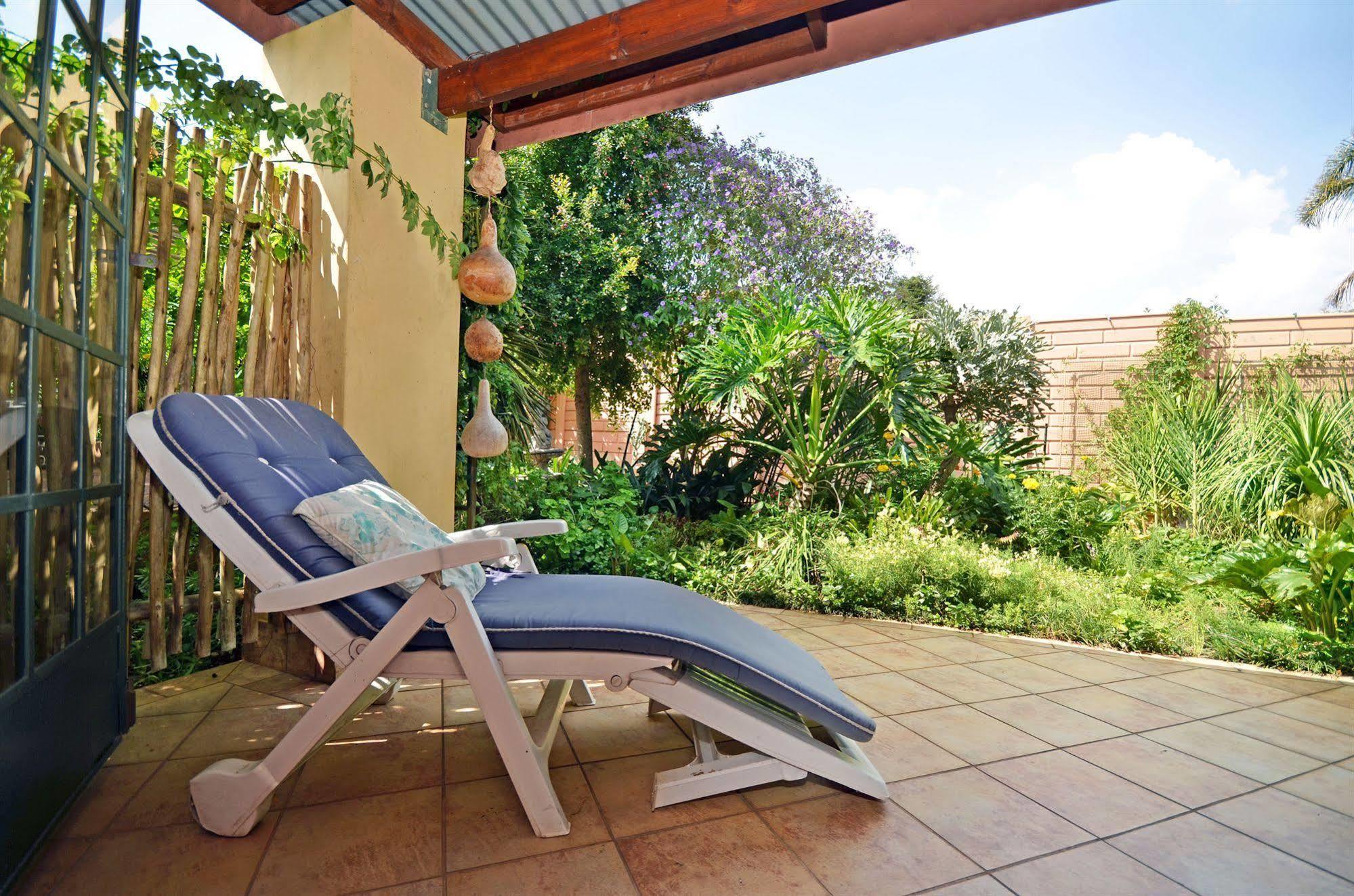 Cherry Tree Cottage B&B Linden Johannesburg Exterior photo